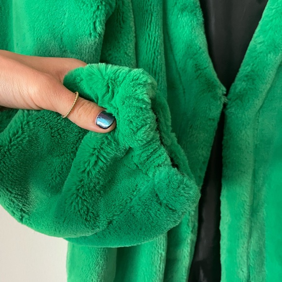 promesa | green fur bomber jacket - Picture 4 of 5